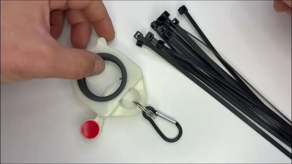 Държач за свински опашки – удобно и практично решение